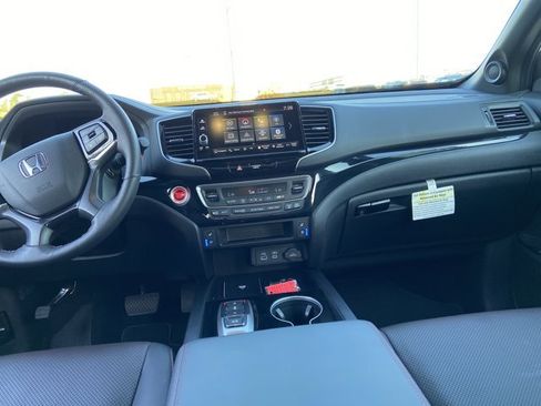 Used 2026 Honda Ridgeline Black Edition image 15