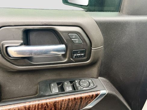 Used 2023 GMC Sierra 2500 Denali w/ Denali Ultimate Package image 18