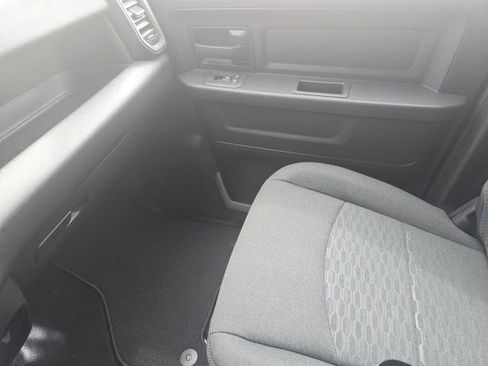 New 2026 RAM 3500 Tradesman AWD/4WD image 30