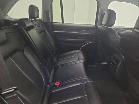 Used 2023 Jeep Grand Cherokee 4WD 4xe image 19