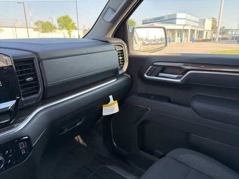 New 2025 Chevrolet Silverado 1500 LT w/ Safety Package RWD image 20