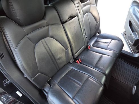 Used 2019 Lincoln MKT AWD image 39