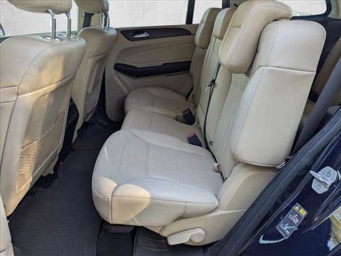 Used 2017 Mercedes-Benz GLS 450 4MATIC image 17