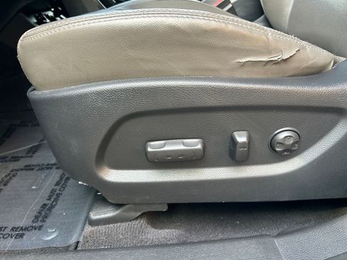 Used 2015 Hyundai Santa Fe GLS w/ Option Group 03 image 15