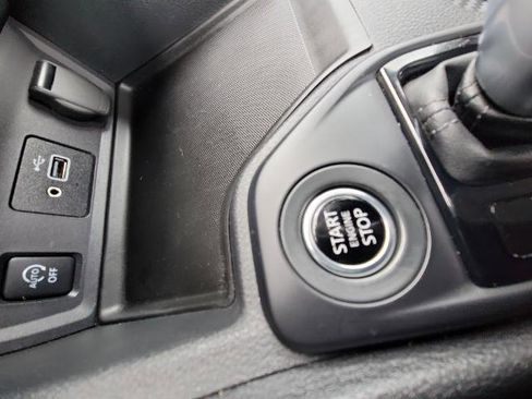 Used 2024 Nissan Sentra S FWD image 16