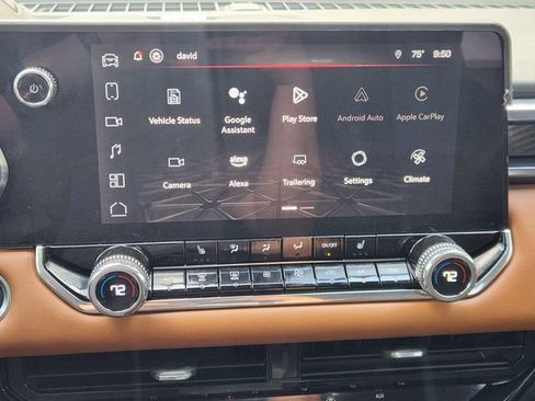 Used 2024 GMC Canyon AT4 w/ Technology Package image 16