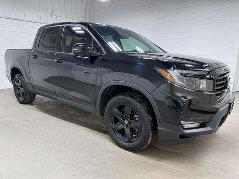 Used 2023 Honda Ridgeline Black Edition image 3