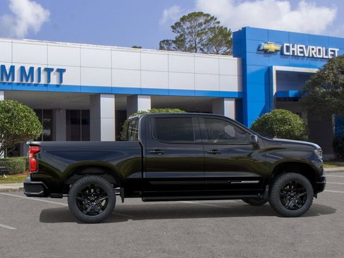 New 2026 Chevrolet Silverado 1500 High Country w/ Midnight Edition AWD/4WD image 5