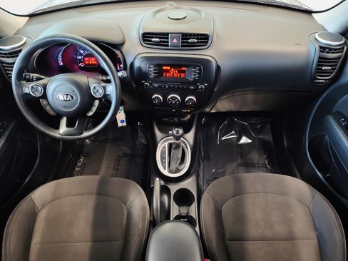 Used 2015 Kia Soul FWD image 3