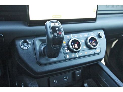 Used 2023 Land Rover Defender 110 Carpathian Edition image 24