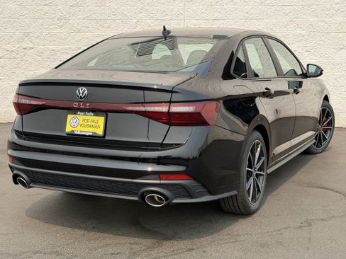 New 2026 Volkswagen Jetta GLI Autobahn FWD image 7