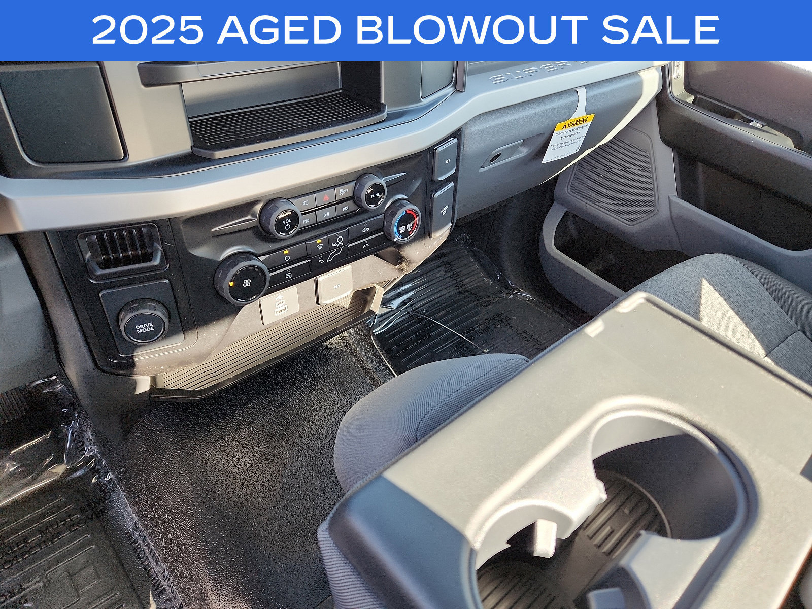 New 2025 Ford F250 XL w/ 360-Degree Camera Package RWD image 19