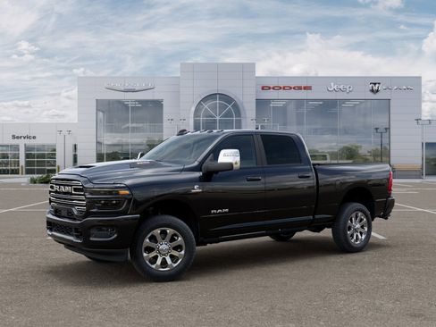 New 2025 RAM 3500 Laramie image 40