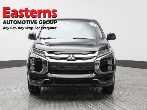 Used 2022 Mitsubishi Outlander Sport ES image 2