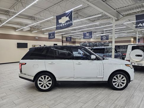 Used 2016 Land Rover Range Rover HSE image 6