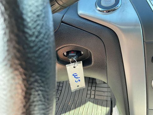 Used 2014 Nissan Murano S AWD/4WD image 16
