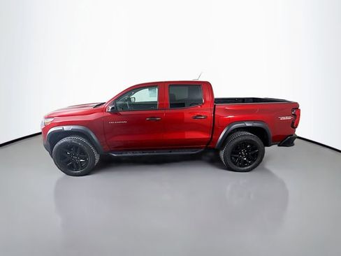 Used 2024 Chevrolet Colorado Trail Boss w/ Technology Package image 4