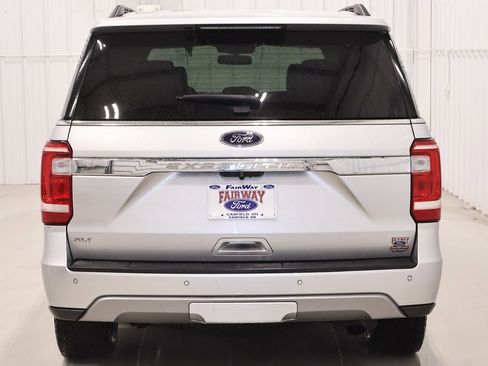 Certified 2019 Ford Expedition XLT w/ Equipment Group 202A image 7