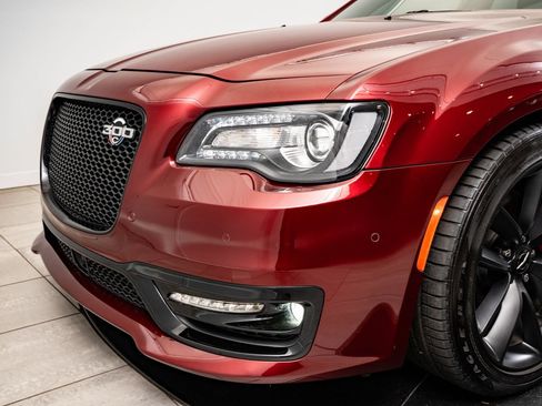 Used 2023 Chrysler 300 C RWD image 16