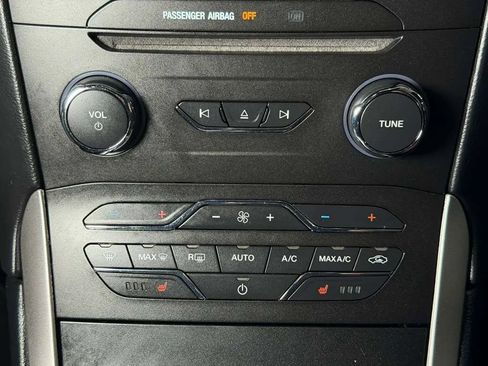 Used 2018 Ford Edge SEL w/ Equipment Group 201A FWD image 35