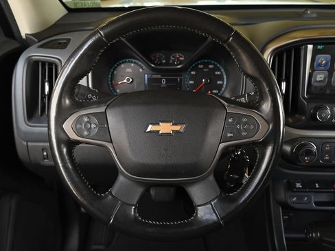 Used 2017 Chevrolet Colorado Z71 RWD image 14