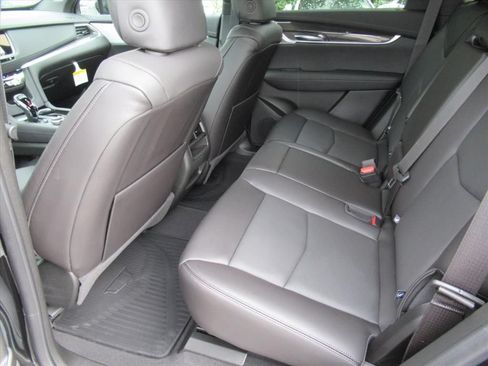 New 2026 Cadillac XT5 Sportv AWD/4WD image 35