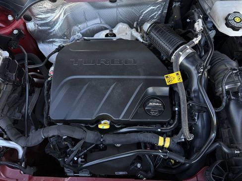 Certified 2025 Buick Envista Preferred image 25