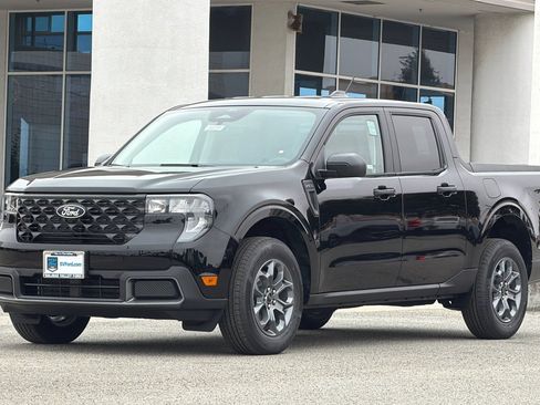 New 2026 Ford Maverick XLT FWD image 8