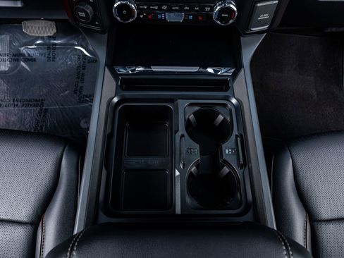 Used 2026 Ford F350 Lariat w/ Lariat Premium Package image 29