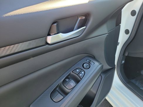 New 2025 Nissan Altima 2.5 SV w/ SV Premium Package image 18