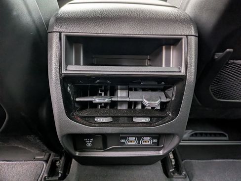 Certified 2025 Jeep Grand Cherokee Laredo X w/ Luxury Tech Group I image 24