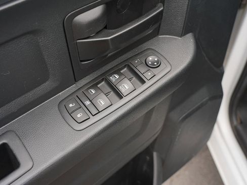 Used 2016 RAM 1500 Tradesman w/ Popular Equipment Group AWD/4WD image 17