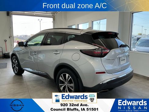 Used 2019 Nissan Murano SV w/ Premium Package AWD/4WD image 6