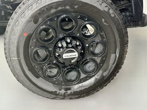 New 2026 Ford F350 Lariat w/ Black Appearance Package image 32