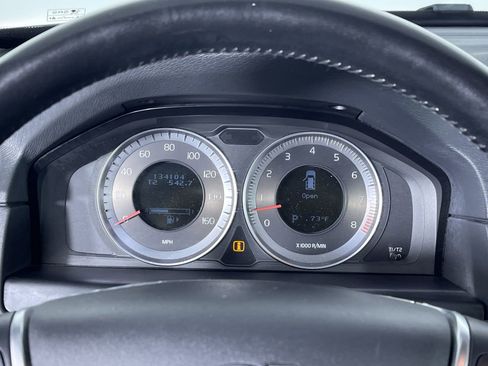 Used 2012 Volvo XC70 T6 Premier Plus image 17