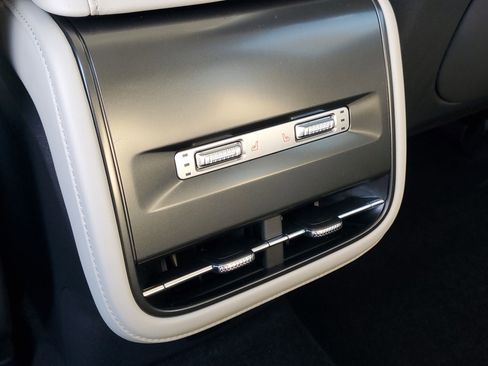 New 2026 Lincoln Nautilus Reserve w/ Jet Appearance Package image 30