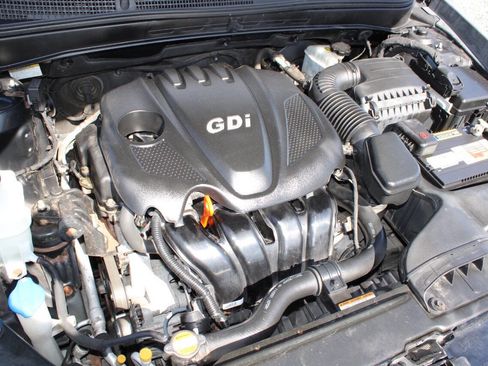Used 2011 Hyundai Sonata GLS FWD image 24