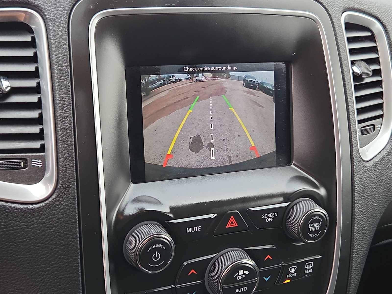 Used 2019 Dodge Durango SXT w/ 3rd Row Seating Group RWD image 25