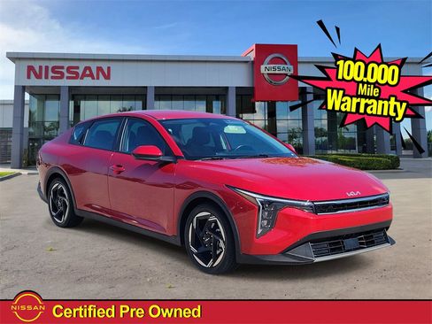 Used 2025 Kia K4 EX image 1