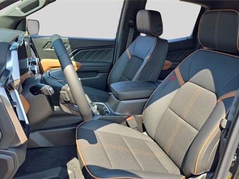 New 2026 GMC Canyon AT4 image 11