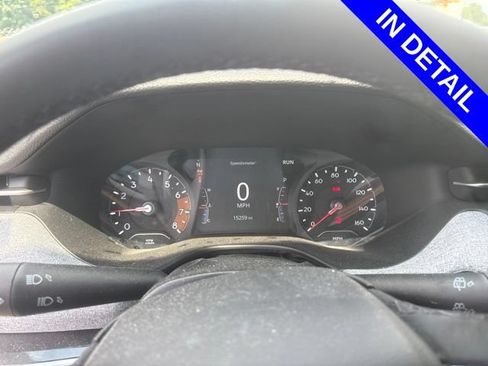 Used 2023 Jeep Compass Latitude AWD/4WD image 5