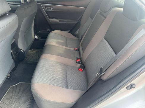 Used 2019 Toyota Corolla LE FWD image 6