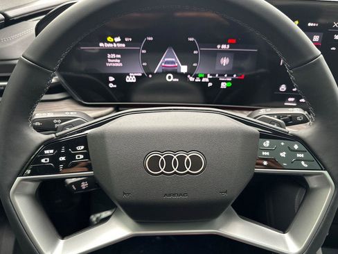 New 2025 Audi Q5 Premium Plus image 23