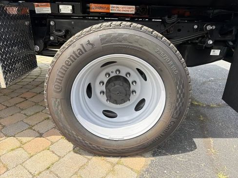 New 2026 Ford F550 4x4 Regular Cab Super Duty image 14
