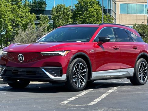 Used 2024 Acura ZDX A-Spec image 8