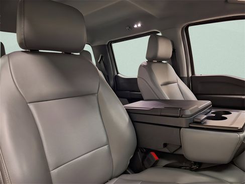 Used 2023 Ford F250 XL w/ XL Chrome Package image 26