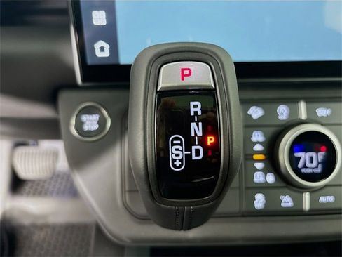 New 2026 Land Rover Defender 110 S image 18