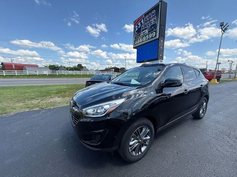 Used 2015 Hyundai Tucson GLS w/ Option Group 02 FWD image 8