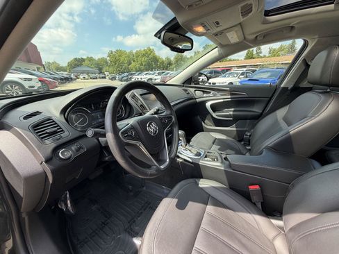 Used 2016 Buick Regal Premium FWD image 11