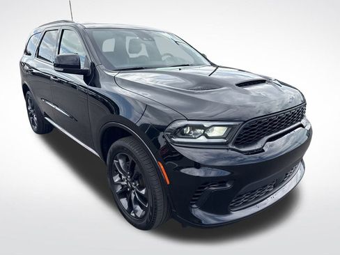 Used 2024 Dodge Durango GT image 9